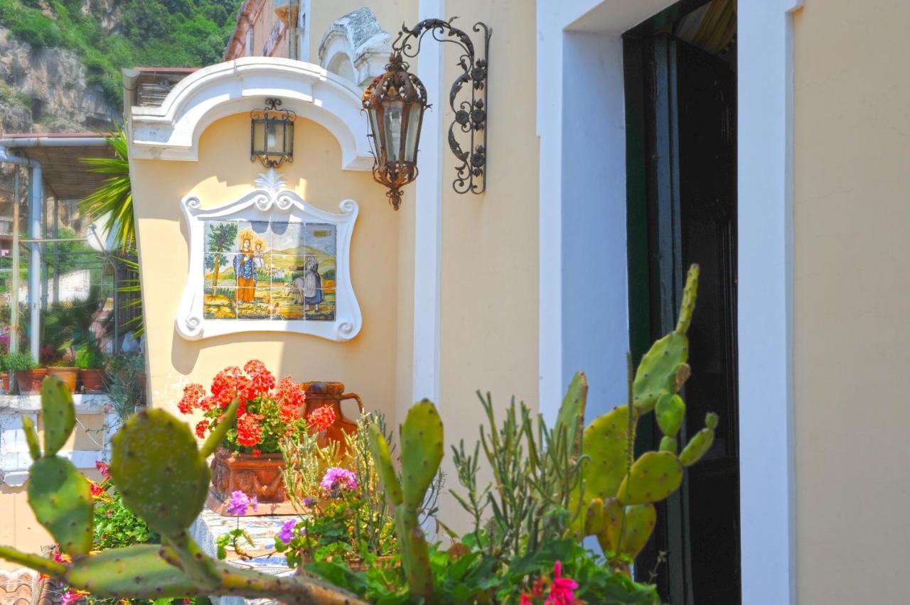 Estate4Home - Palazzo Crocione Positano Exterior photo