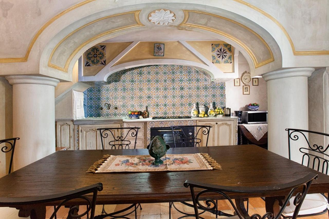 Estate4Home - Palazzo Crocione Positano Exterior photo